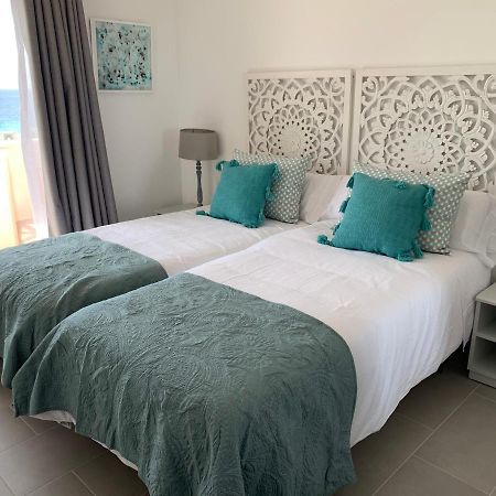 Apartamento En Playa Santo Tomas Эс-Миджорн-Гран Экстерьер фото