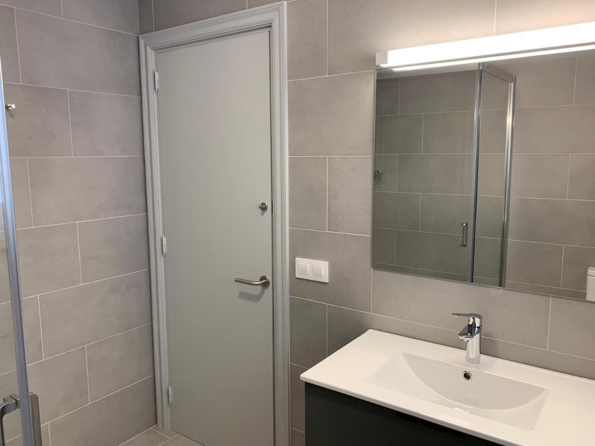 Apartamento En Playa Santo Tomas Эс-Миджорн-Гран Экстерьер фото